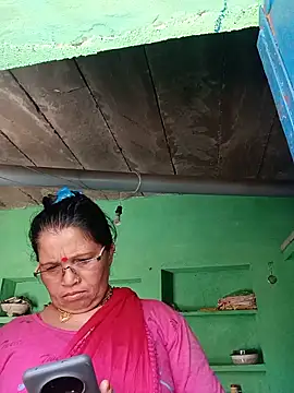 Manavi x online show from June 2, 8:59 am