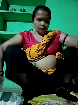 Manavi x online show from April 3, 2:48 pm