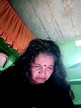 Manavi x online show from February 25, 10:03 am