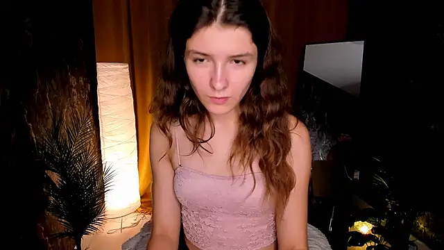 Snapshot of amy_cute_cat chatting on September 9, 1:33 pm amy cute cat online show from September 9, 1:33 pm