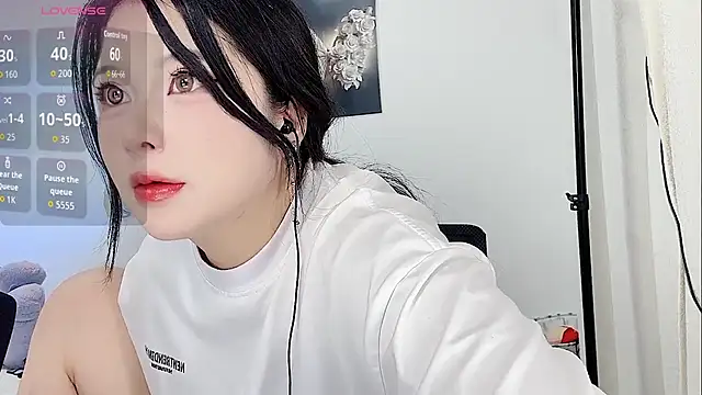 Snapshot of medusanamei chatting on October 13, 12:52 pm medusanamei online show from October 13, 12:52 pm