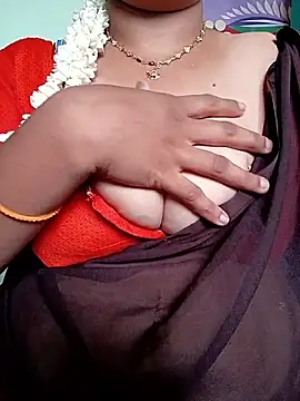 Snapshot of Geetha227 chatting on October 16, 10:29 am Geetha227 online show from October 16, 10:29 am