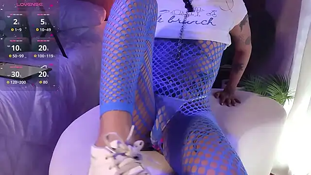 Jess tattoo11 online show from December 2, 5:48 pm