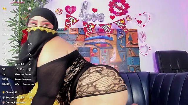 samanee konn online show from March 6, 8:04 pm