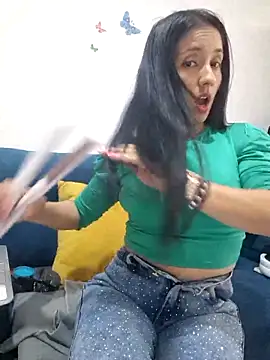 Snapshot of SofiiMilf chatting on October 8, 8:24 pm SofiiMilf online show from October 8, 8:24 pm