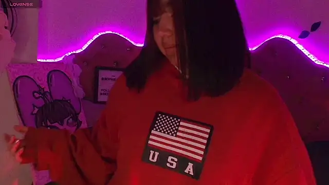 sophiievv online show from November 17, 7:14 pm