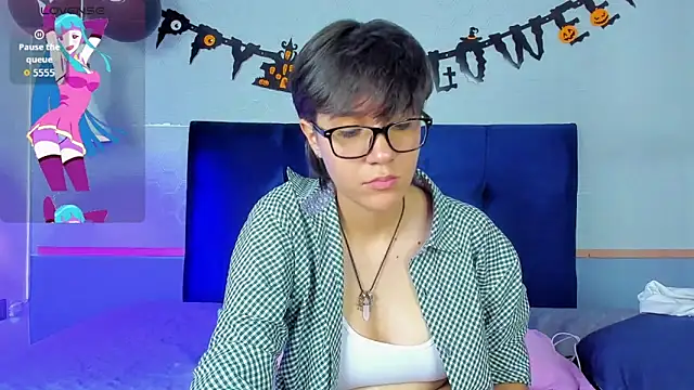 Tsuki Maru online show from October 26, 8:48 pm