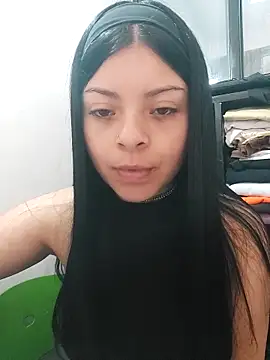 Snapshot of LunaJacobs chatting on October 14, 8:33 pm LunaJacobs online show from October 14, 8:33 pm