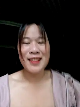 Snapshot of ALIENHR38 chatting on September 9, 1:38 am ALIENHR38 online show from September 9, 1:38 am