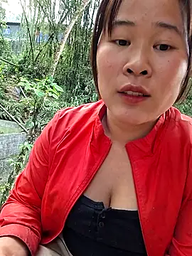 ALIENHR38 online show from April 11, 9:57 am