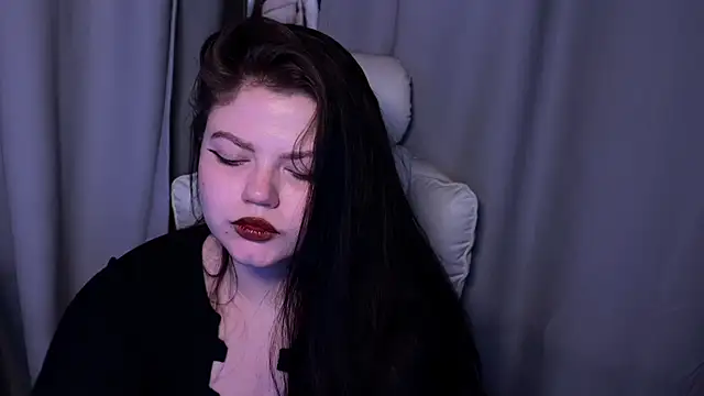 GoddessDarina online show from March 1, 7:35 pm