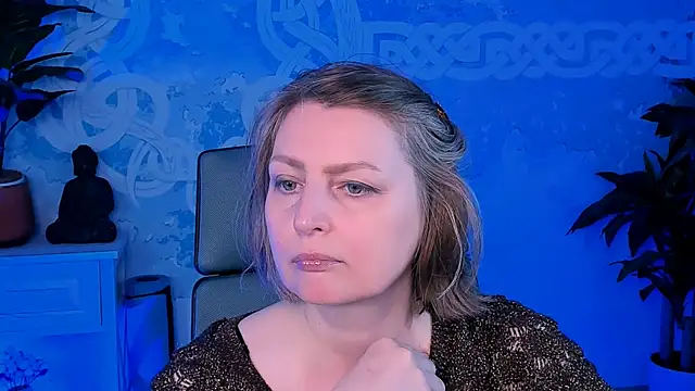 Snapshot of TiffanyBrauny chatting on September 14, 10:57 am TiffanyBrauny online show from September 14, 10:57 am