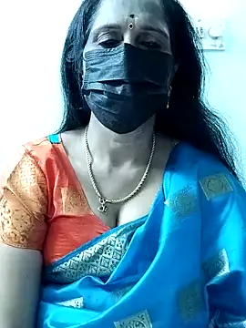 Snapshot of mallu-reshma chatting on September 9, 9:31 am mallu-reshma online show from September 9, 9:31 am