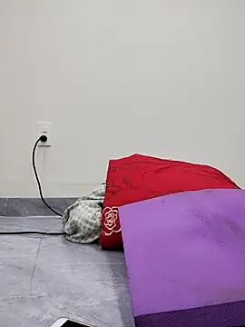 Lyly suri07 online show from November 7, 4:45 pm