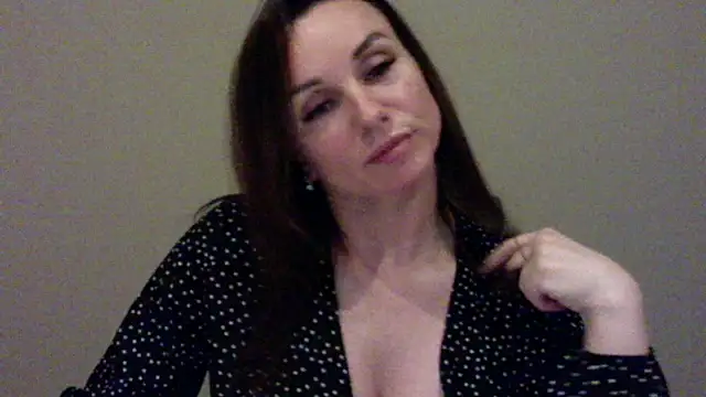 Justnani001 online show from February 7, 10:02 pm