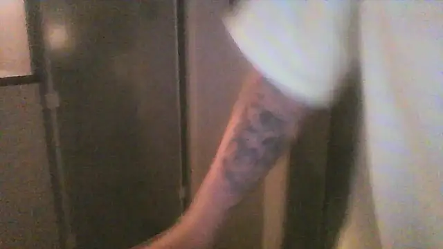 Justnani001 online show from October 2, 6:46 pm