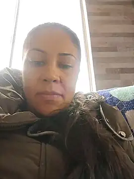 KittyHoleshot87 online show from February 19, 2:38 pm