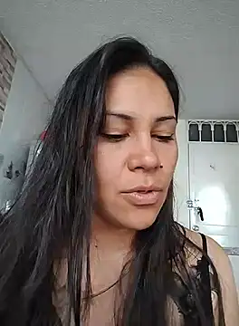 KittyHoleshot87 online show from September 22, 3:54 pm