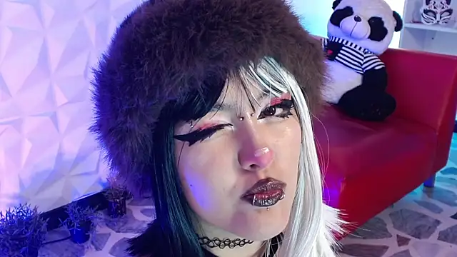 lil candy77 online show from March 31, 12:27 pm