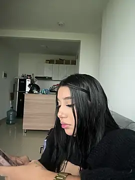 Sophie Dreamss online show from April 10, 8:48 pm