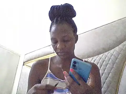 Snapshot of Lusty_Aliyah chatting on October 1, 8:25 pm Lusty Aliyah online show from October 1, 8:25 pm