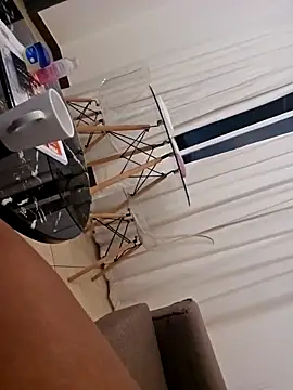 trickyOne online show from December 13, 7:53 pm