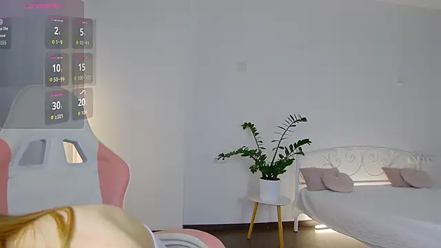 KumiKruz online show from November 24, 2:08 pm