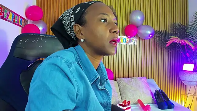 coral15  online show from October 16, 2:14 am