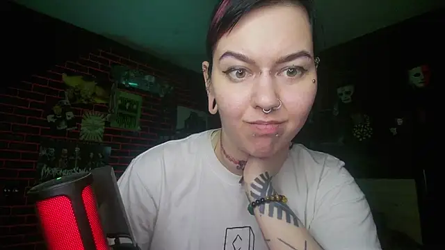 MessalinaOfficial online show from September 17, 9:35 pm