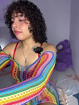 Snapshot of ViolettaMiller_ chatting on October 11, 3:33 am ViolettaMiller online show from October 11, 3:33 am