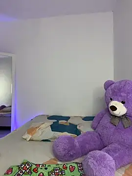 Snapshot of ViolettaMiller_ chatting on October 7, 3:00 am ViolettaMiller online show from October 7, 3:00 am