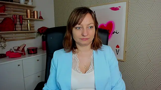 angelaSamt online show from April 14, 5:40 am