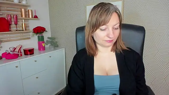 angelaSamt online show from March 23, 6:30 am