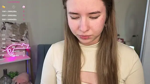 Snapshot of JenLottie chatting on October 14, 3:47 pm JenLottie online show from October 14, 3:47 pm