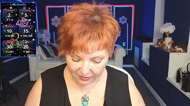 Snapshot of Kira_Kenett chatting on October 13, 7:22 am Kira Kenett online show from October 13, 7:22 am