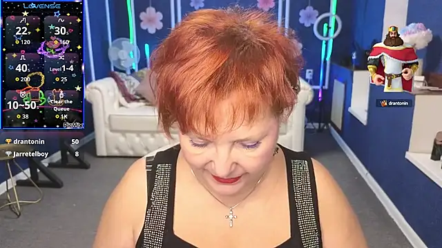 Snapshot of Kira_Kenett chatting on September 21, 9:30 am Kira Kenett online show from September 21, 9:30 am