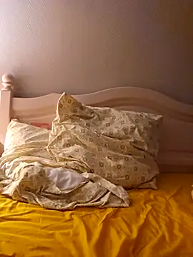 misscokine666 online show from February 17, 11:37 pm