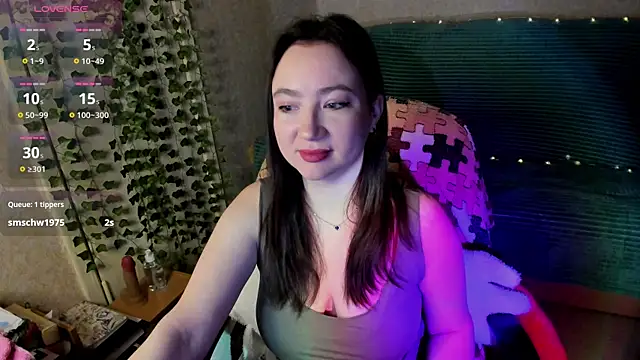 Micky Wood online show from April 19, 6:32 pm