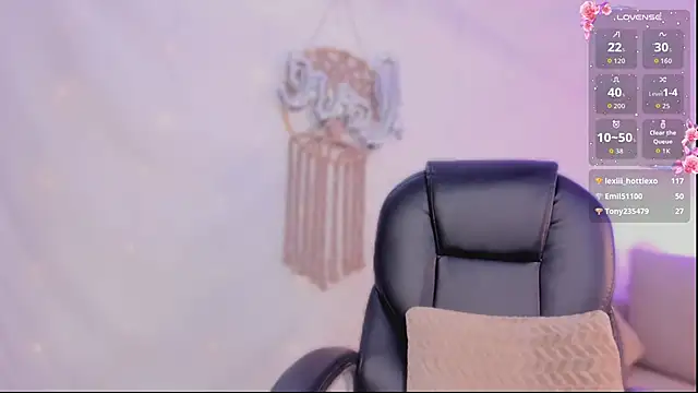 Ginni charlotte online show from March 1, 4:56 am