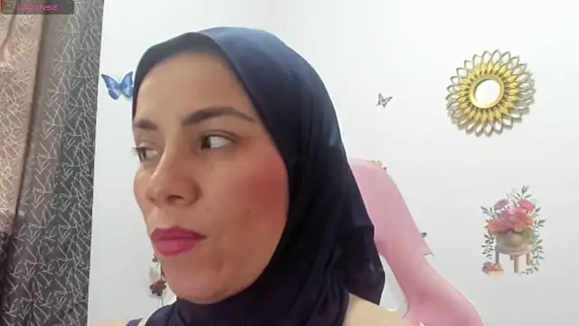 dalila kemur online show from April 15, 3:01 pm