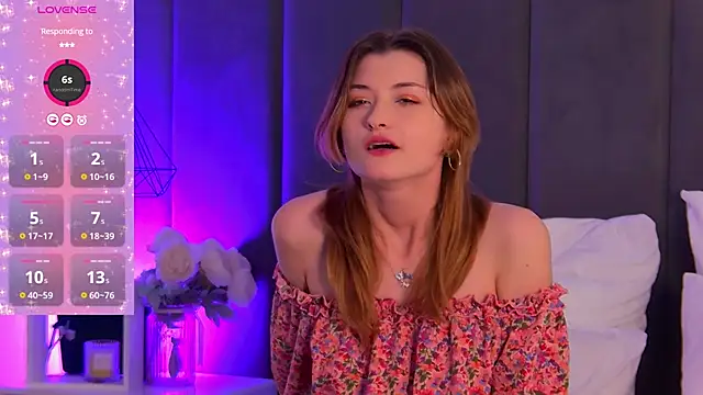 LillySvon online show from September 18, 4:38 pm