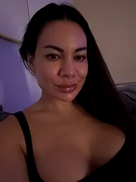 Snapshot of SweetMeiiii chatting on October 14, 7:16 pm SweetMeiiii online show from October 14, 7:16 pm