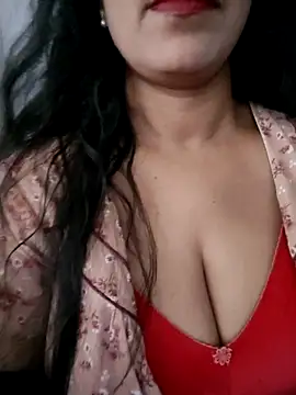 Deepa Sharma143 online show from October 11, 9:03 am