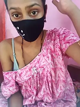 girlsweet001 online show from December 5, 7:19 am