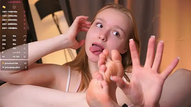 VinnieSerrano online show from April 15, 1:11 pm