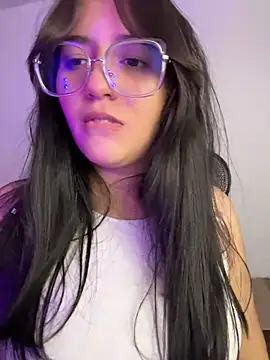 Snapshot of Angeldusttt chatting on October 6, 1:11 am Angeldusttt online show from October 6, 1:11 am