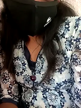 Snapshot of Tamil_Sreesha chatting on October 10, 7:35 am Tamil Sreesha online show from October 10, 7:35 am