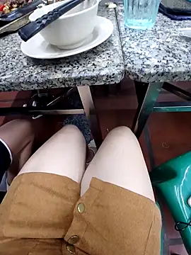Snapshot of Ascension-Yi chatting on September 16, 2:14 pm Ascension-Yi online show from September 16, 2:14 pm