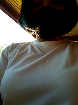 Snapshot of Ascension-Yi chatting on October 4, 9:48 am Ascension-Yi online show from October 4, 9:48 am