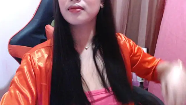 Snapshot of Chubby_HotLady chatting on October 1, 12:43 pm Chubby HotLady online show from October 1, 12:43 pm